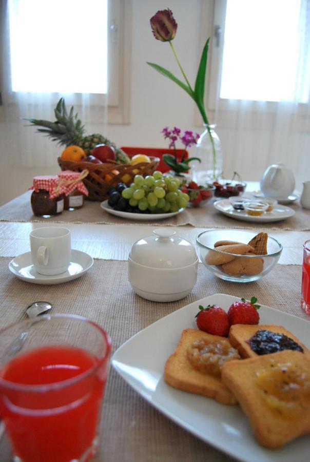 Bed and Breakfast Burro E Marmellata Sabbioncello Exterior foto
